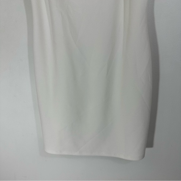 3 for $20 ⭐️ Lulu’s Late Night Love White One-Shoulder Bodycon Dress - Picture 4 of 13